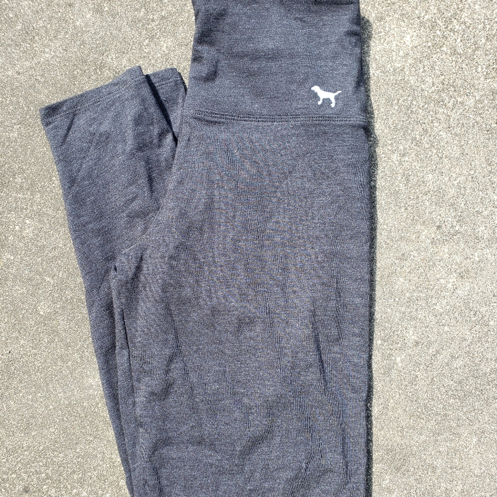 **SOLD** VS PINK Yoga Pants